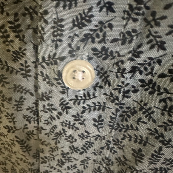 J. Crew Blue and White Patterned Casual Shirt - Picture 6 of 11